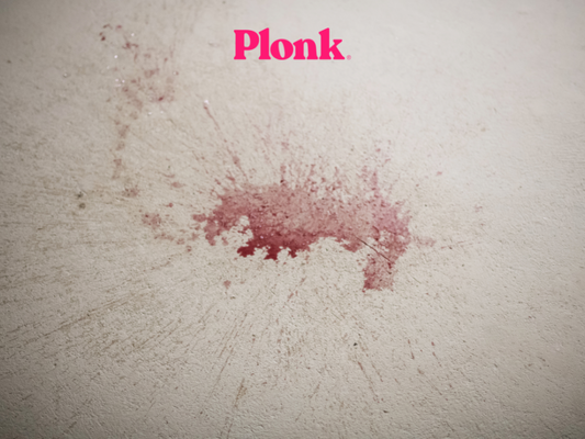 How to remove red wine stains